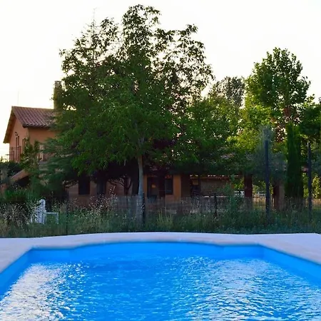 Granja De Cantarinas Holiday home *