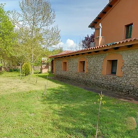 Granja De Cantarinas *