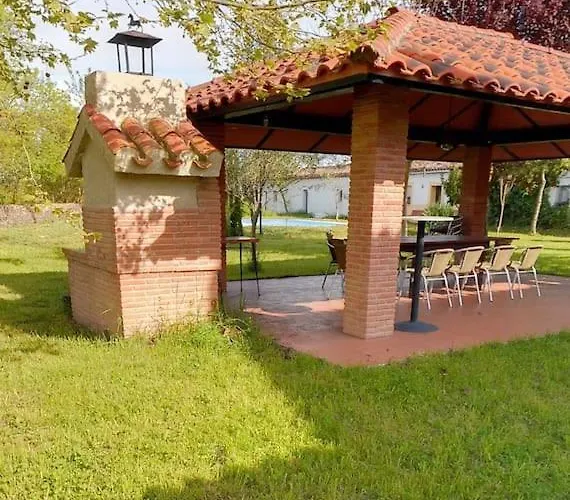 Granja De Cantarinas * Ciudad-Rodrigo